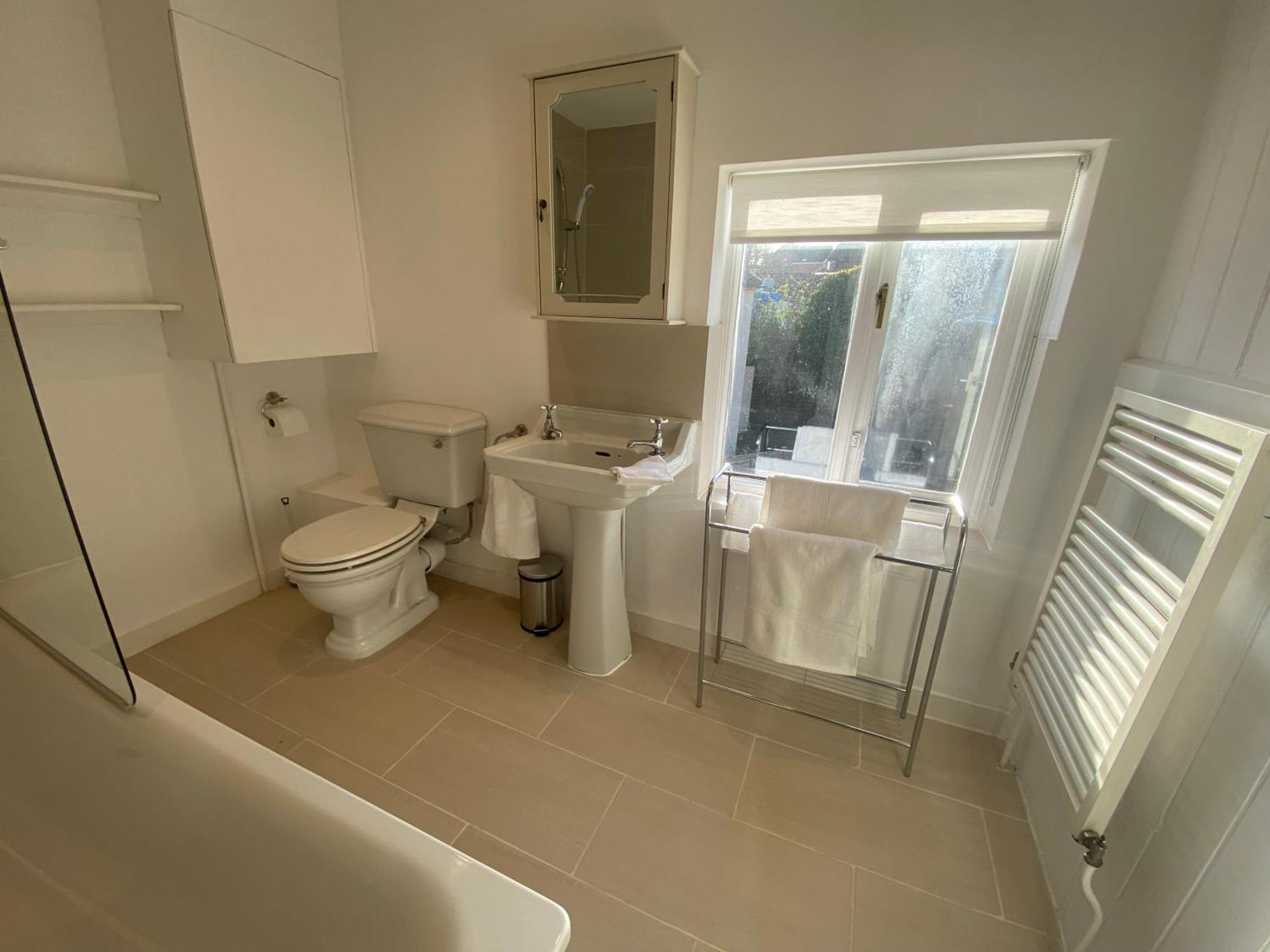 A Charming And Stylish Country Cottage. Hungerford Εξωτερικό φωτογραφία